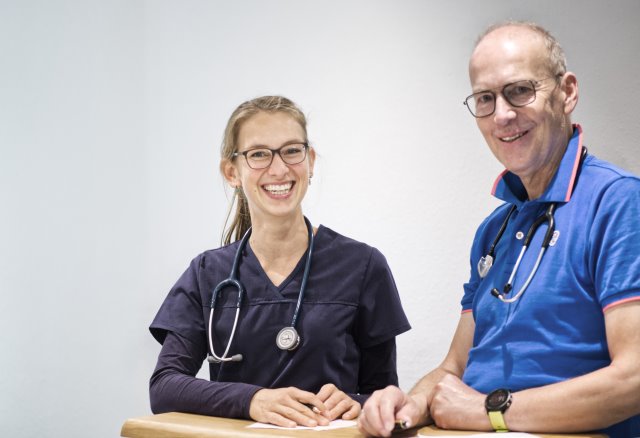 Dr. Franziska von Helden und Dr. Christian Herrmann begrüßen Sie von Herzen